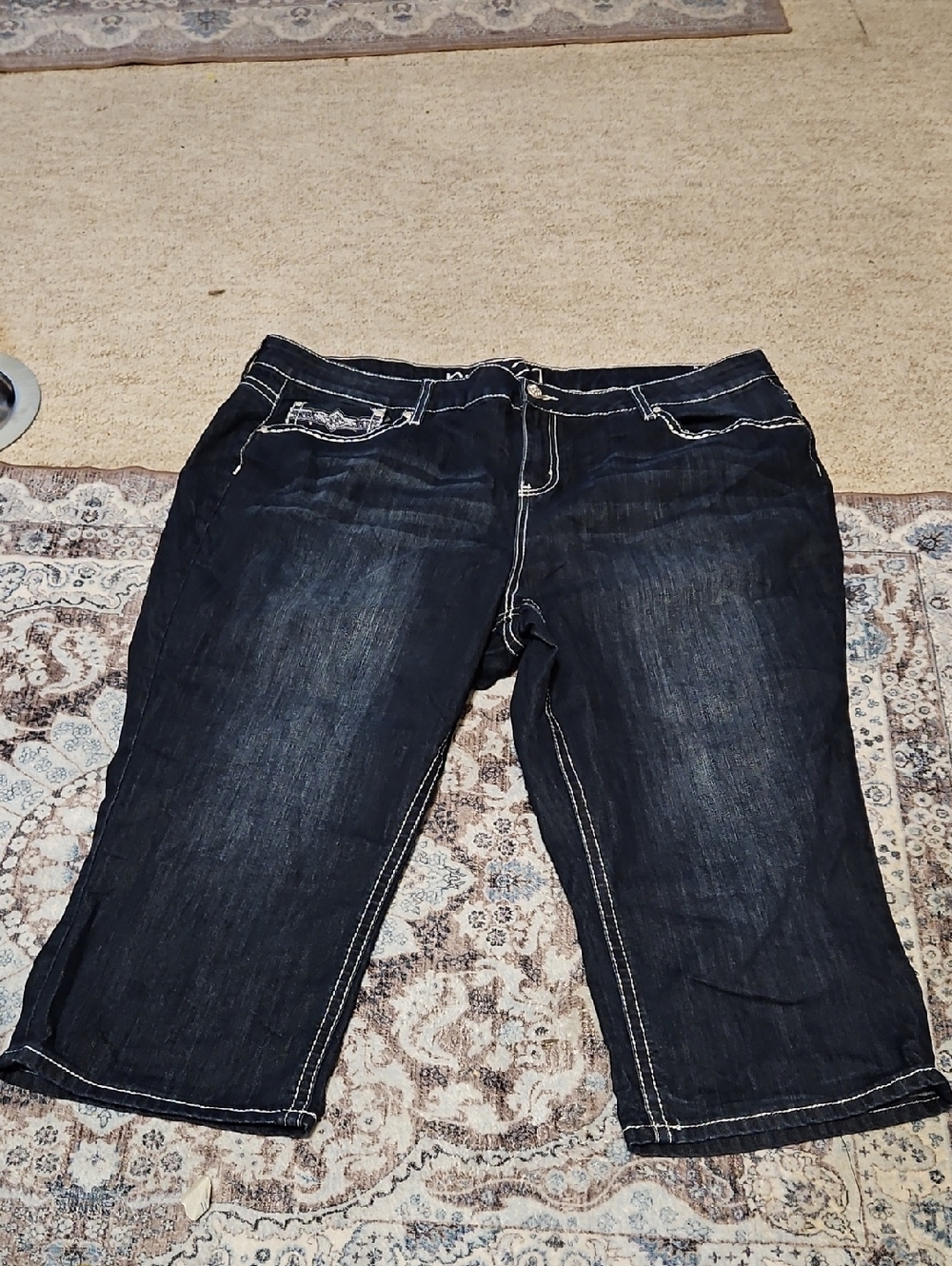 Rue21 Denim Capris with Contrast Stitching